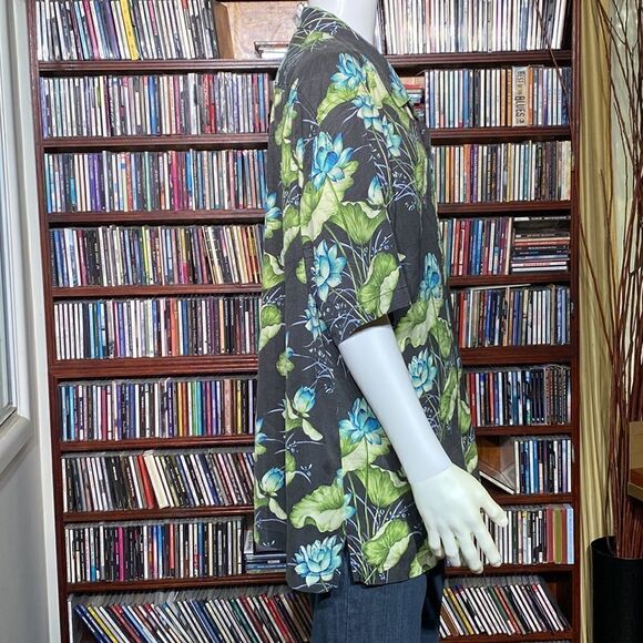 Tommy Bahama IslandZone® Camp Hawaiian 70% Silk Casual Summer Short Sleeve Shirt - Picture 4 of 15